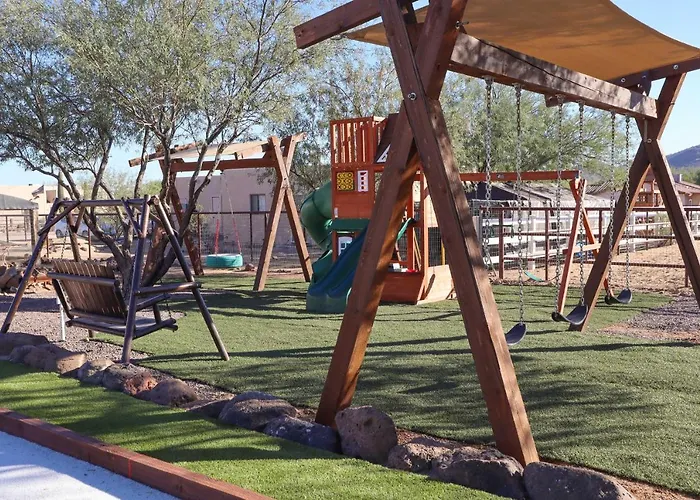 Dom wakacyjny Patio + Pool Table: 'kick Back Corral' In Phoenix! *